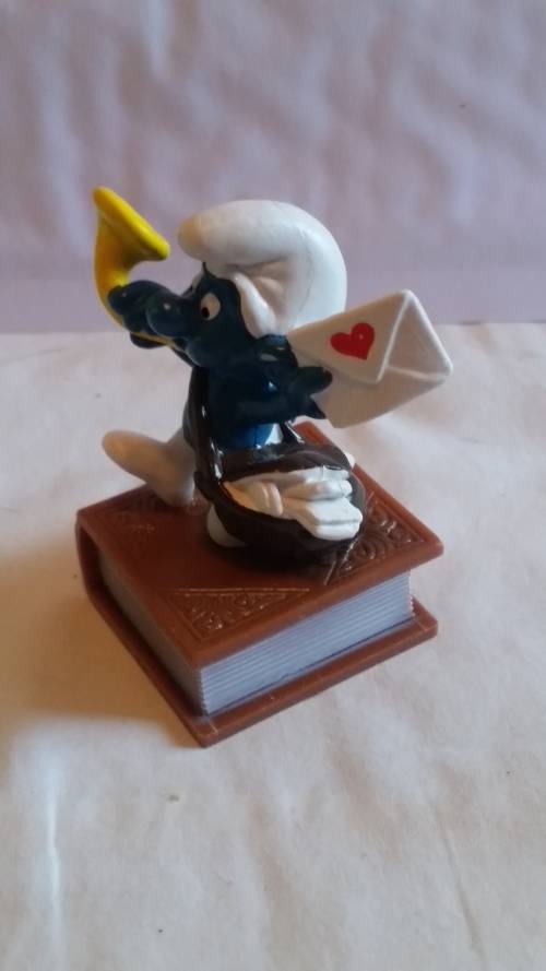 SCHEICH MODEL 54401 - SMURF STAMP - POSTMAN SMURF - MINT IN BOX