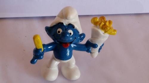 1981 SCHLEICH 20131 - FRENCH FRIES SMURF  - PEYO - MADE IN CHINA