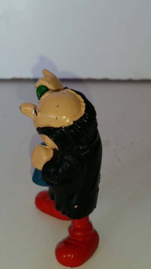 1978 SCHLEICH 20232 - GARGAMEL WITH LABGLASSES  - SCHLEICH PEYO  - MADE IN HONG KONG