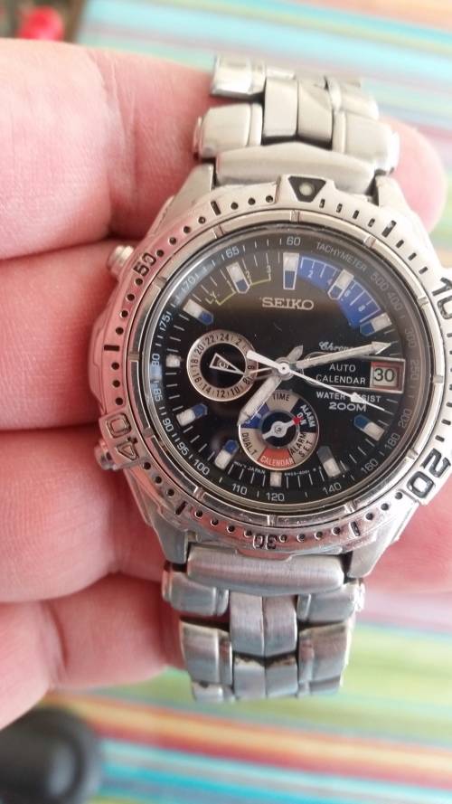 SEIKO MENS WATCH - STAINLESS STEEL - MODEL 5M23-6000 - NEAR MINT CONDITION