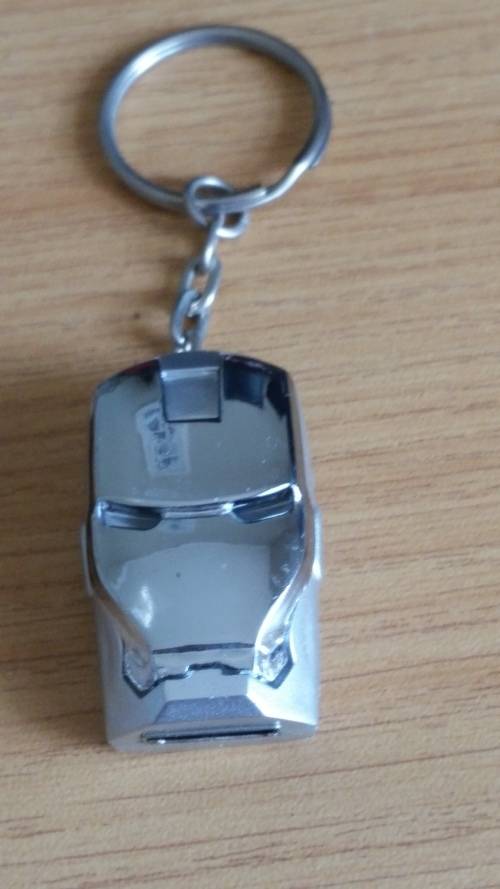 8 GB IRON MAN CHROME FLASH DRIVE KEYRING - WITH LIGHT-UP EYES