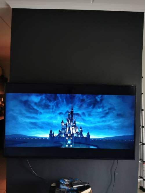 Hisense 65inch UHD smart tv with HDR