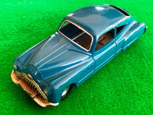 MARKLIN 52 BUICK. VERY EARLY MODEL. LIKE DINKY.