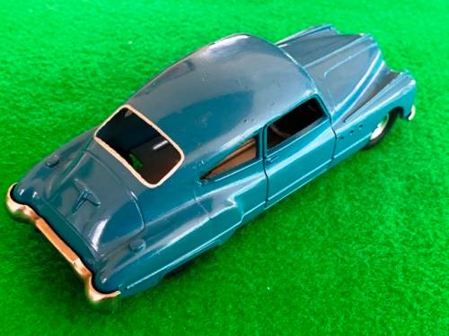MARKLIN 52 BUICK. VERY EARLY MODEL. LIKE DINKY.