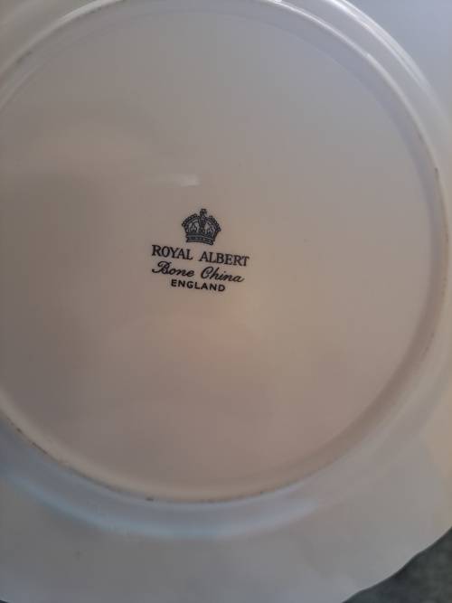Royal Albert Soft Pink Rose Trio Unnamed