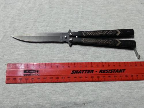 Butterfly knife