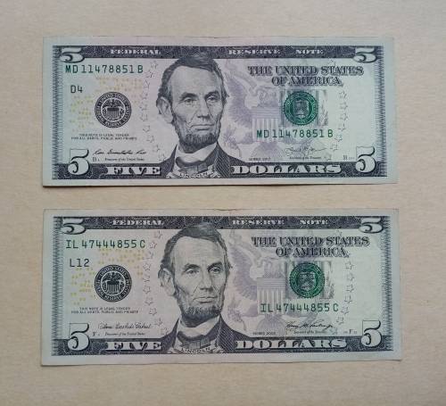 2 X UNITED STATES $5 BANKNOTES(ONE BID FOR BOTH)