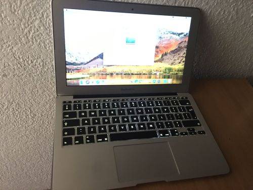 Macbook Air | 11 inch | Mid 2011 | SSD