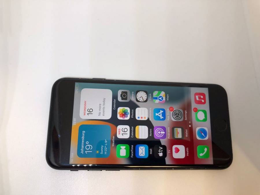 iPhone 7 | 128GB | BLACK|100% BATTERY
