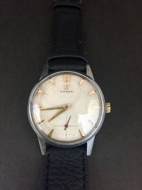 Omega Honeycomb Dial ref 2495-20