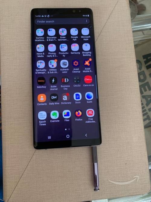 Samsung Galaxy Note8 with kit in original box (excellent condition)