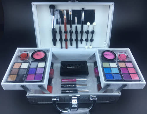 Magic Color Makeup Kit - Compact