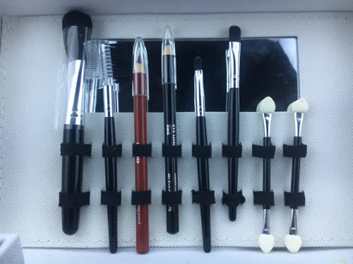 Magic Color Makeup Kit - Compact