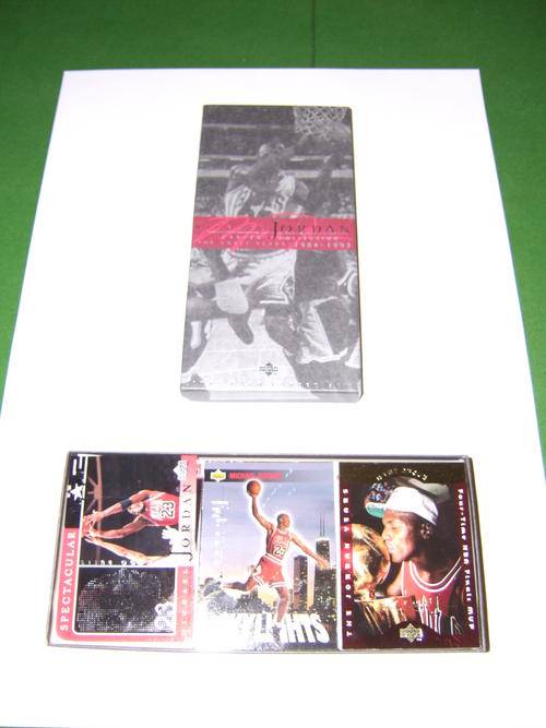 UPPER DECK - MICHAEL JORDAN CAREER COLLECTION ( THE EARLY YEARS 1984 - 1993 )