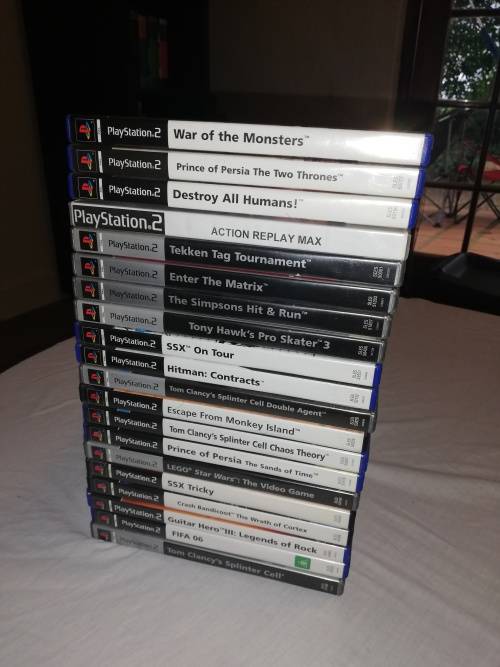 20 PS2 Games and PS2 Console