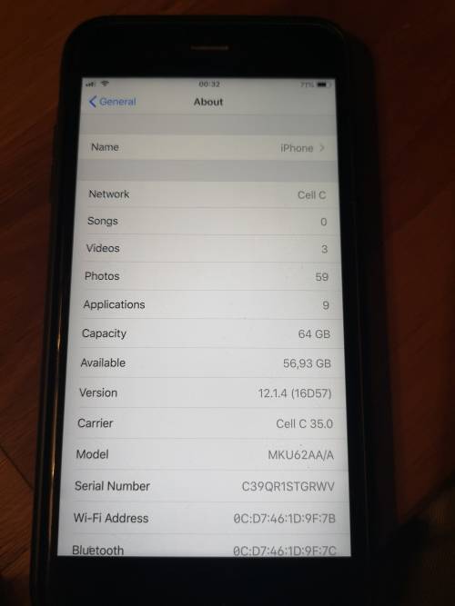 Apple iPhone 6S Plus 64 GB Space Grey (Very Good condition) + Leather Case (R1099)