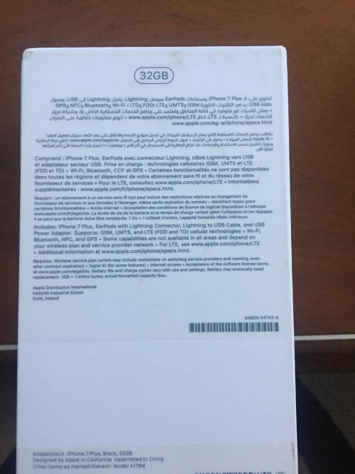 Apple iPhone 7 Plus 32GB Matte Black (Excellent condition with charging cable and box)