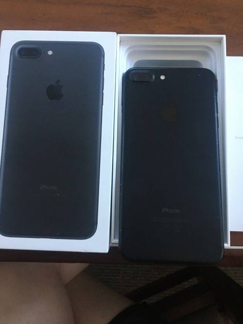 Apple iPhone 7 Plus 32GB Matte Black (Excellent condition with charging cable and box)