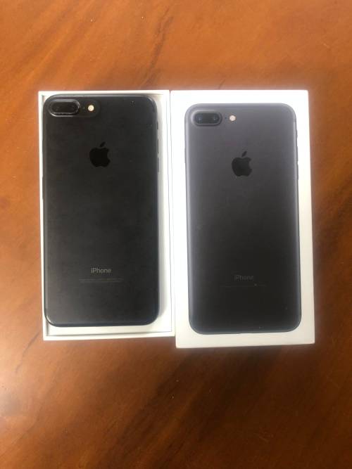Apple iPhone 7 Plus 32GB Matte Black (Excellent condition with charging cable and box)