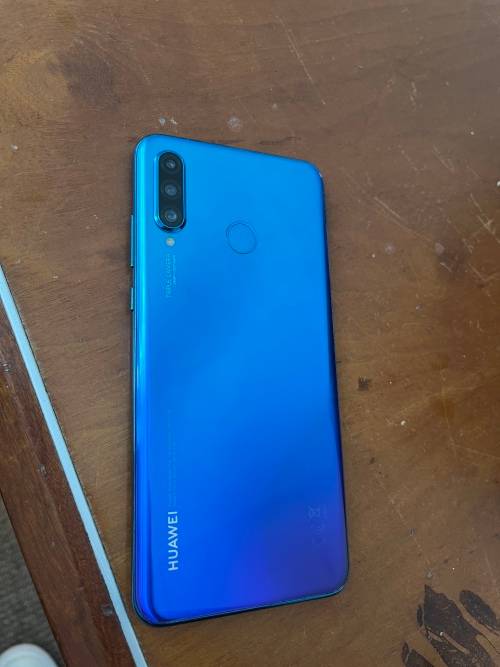 Huawei P30 Lite dual sim 128gb blue (Very good condition with charging cable)