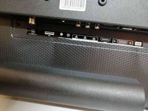 19` LED HDMI Monitor 12V and 220V with audio and hdmi, VGA , AVI input