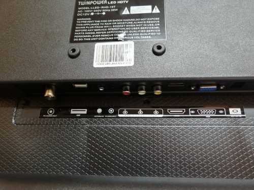 19` LED HDMI Monitor 12V and 220V with audio and hdmi, VGA , AVI input