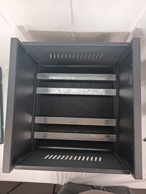 Steel Solar Battery Box on Wheels for 2 x 100ah Battery