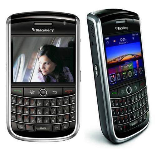 BLACKBERRY 8900 CURVE CELLPHONE- OPEN TO ALL NETWORKS - BLACK -