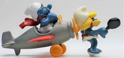40222 and 40238 - 1x Aeroplane and 1x Kitchen SuperSmurfs - Unboxed - Hand-Painted Originals