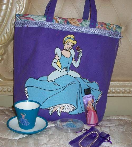 Year End Sale!! Pretty Girl's Tote Bag. FREE goods included!