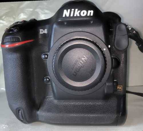 Nikon D4