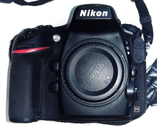 Camera DSLR Nikon D800E Full Frame Professional 36 MP Body