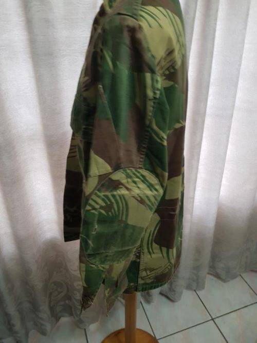 Rhodesian Camo jacket of Des Archer 1 commando RLI. Signed, record holder 73 Operational jumps.