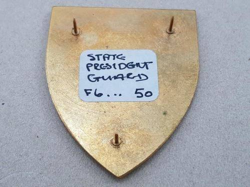 State Presidents Guard Shoulder Flash. Pins Intact.