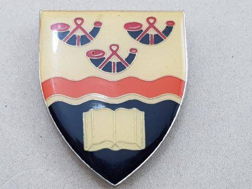 University of OFS Military Unit Shoulder Flash. Pins Intact.