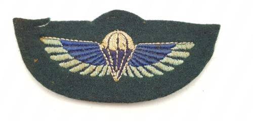 Rhodesian SAS Parachute Wings for wear with Tartan Greens. Small tear left top.