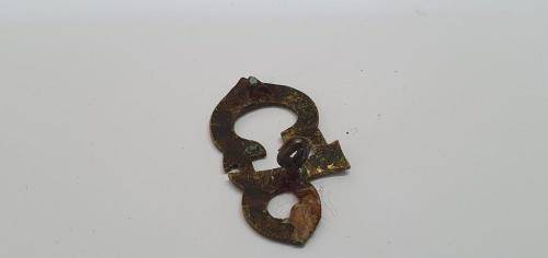 Cape Police Shoulder Title. Owen 1826. One lug broken.