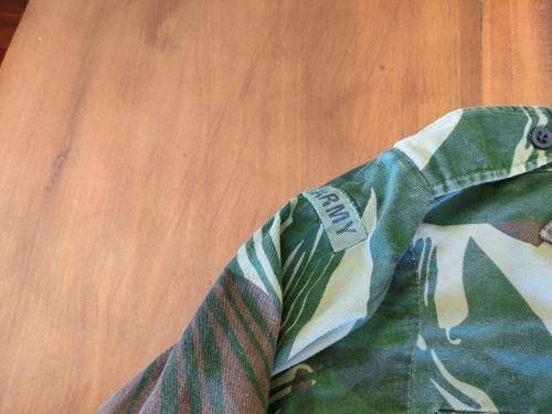 Rhodesian Statesman camo long sleeve shirt. Please see pictures for size.