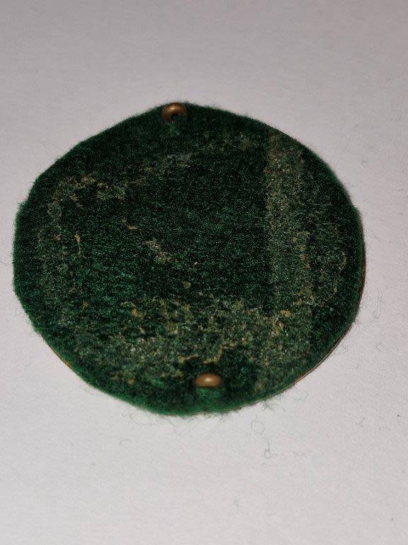 French Signals regiment cap/beret badge.