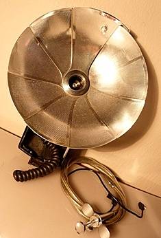 VINTAGE POCKET FLASH  AND REMOTE RELEASE,1 m long.