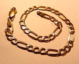 9ct GOLD BRACELET, GREAT PIECE!