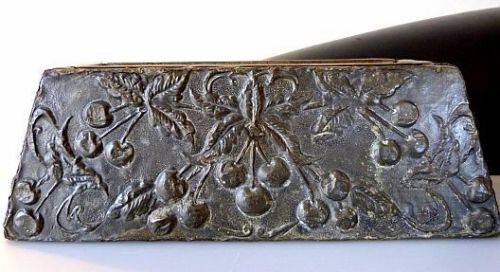 ART DECO PLANTER OR CONTAINER