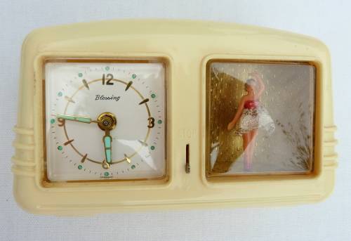 RETRO CLOCK WITH DANCING BALLERINA AND MUSICBOX SONG FOR ALARM