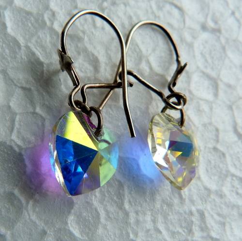 VINTAGE SWAROVSKI RAINBOW CRYSTAL EARRINGS ON STERLING SILVER. UNUSED