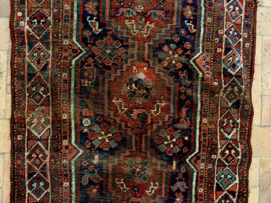 RUG, BEAUTIFUL DESIGN