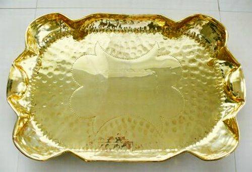 HAMMERED BRASS TRAY