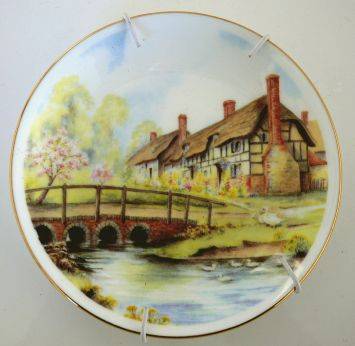 PORCELAIN WALL PLATE  ROYAL KENT,STAFFORDSHIRE ENGLAND