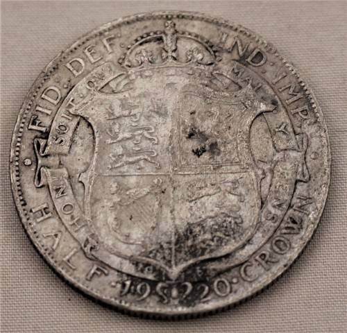 1920 Silver British HALF CROWN