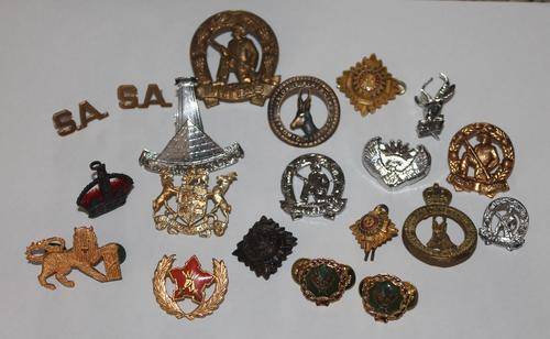 Collection of 20 SA Military Cloth Badges **Bid per Lot**