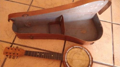 Vintage Banjo with Carry Case